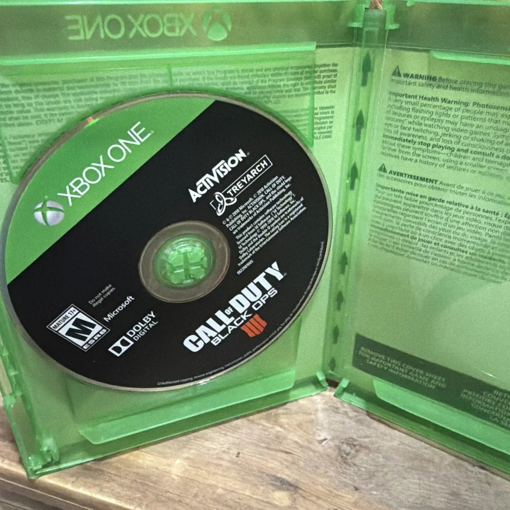 Call of Duty: Black Ops 4 (Microsoft Xbox One, 2018)